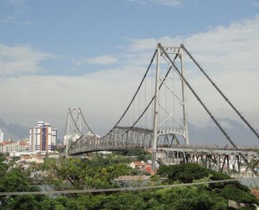 Os melhores locais para fotografar a Ponte Hercílio Luz em Florianópolis